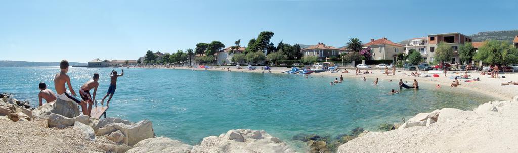 Apartment Sunce Kastela Exterior photo